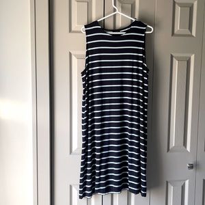 Simple J. Jill Wearever Tank Dress L